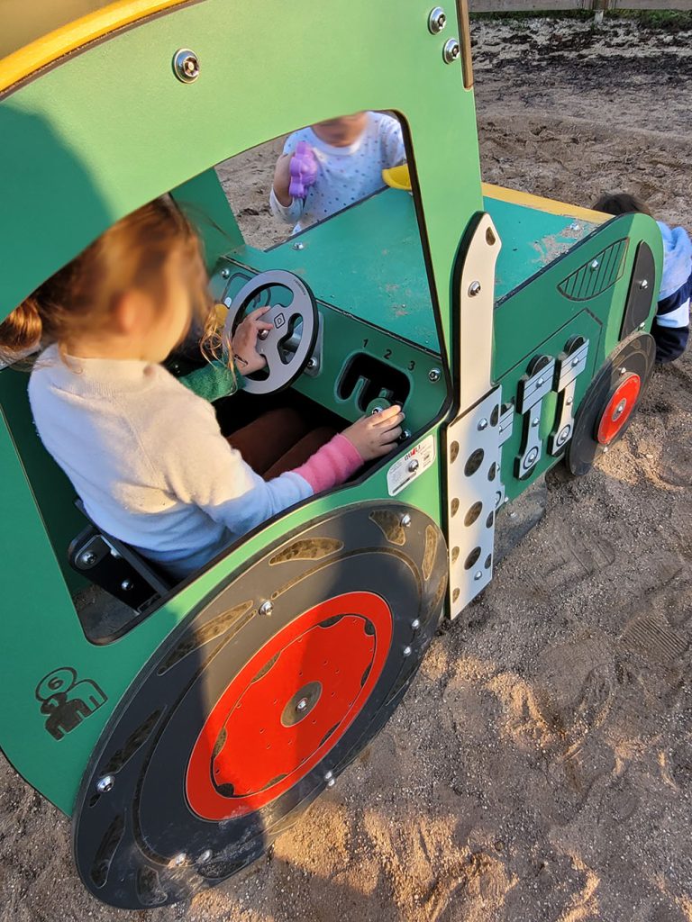 jeu tracteur parc de la colombiere dijon par aj3m