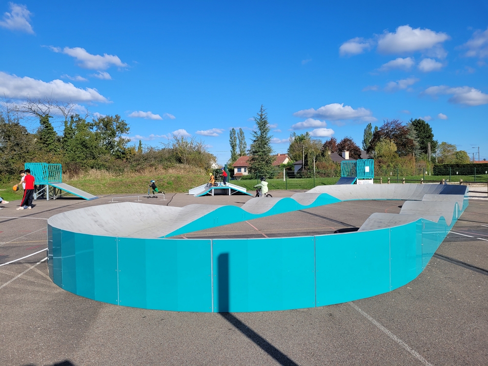 Skate park et piste vélo BMX Tart 21110